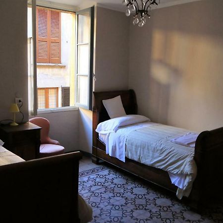 Bed & Breakfast Deco Torno Bagian luar foto