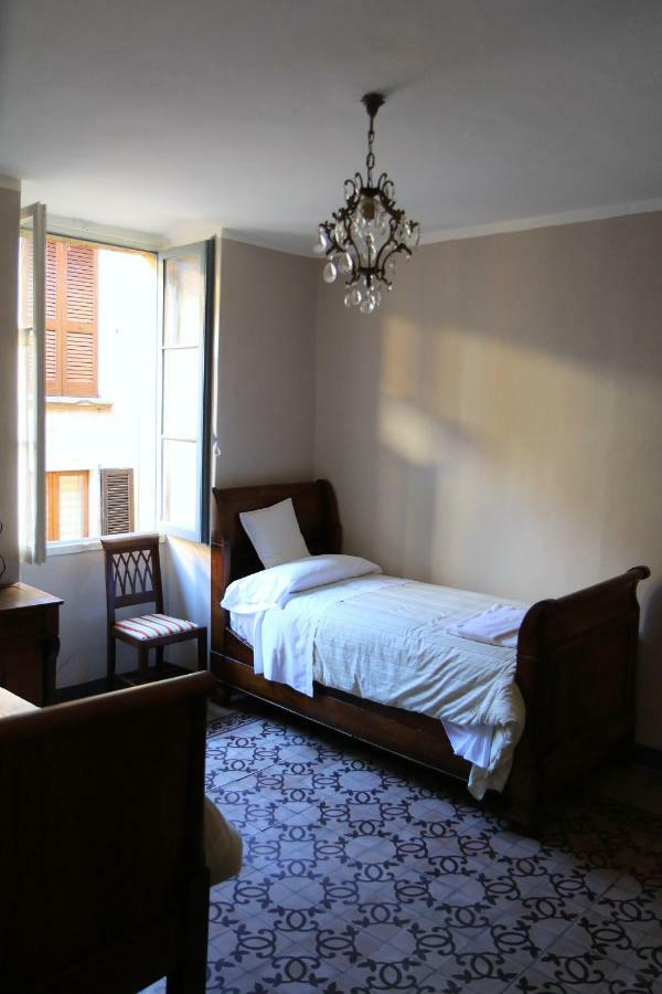 Bed & Breakfast Deco Torno Bagian luar foto