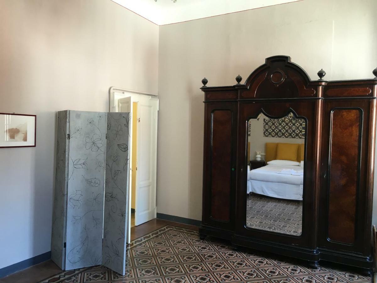 Bed & Breakfast Deco Torno Bagian luar foto